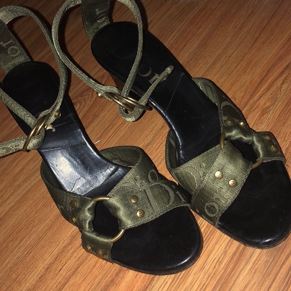 DIOR HEELS GREEN SIZE 7 - Picture 1 of 5